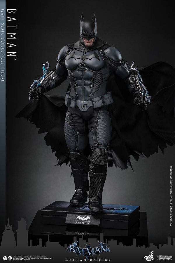 [Pre-Order] Batman: Arkham Origins - Batman Sixth Scale Figure